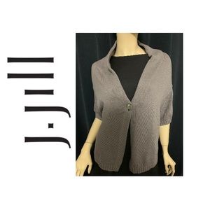 J. JILL SHORT SLEEVE DEEP TAN SHELL BUTTON M